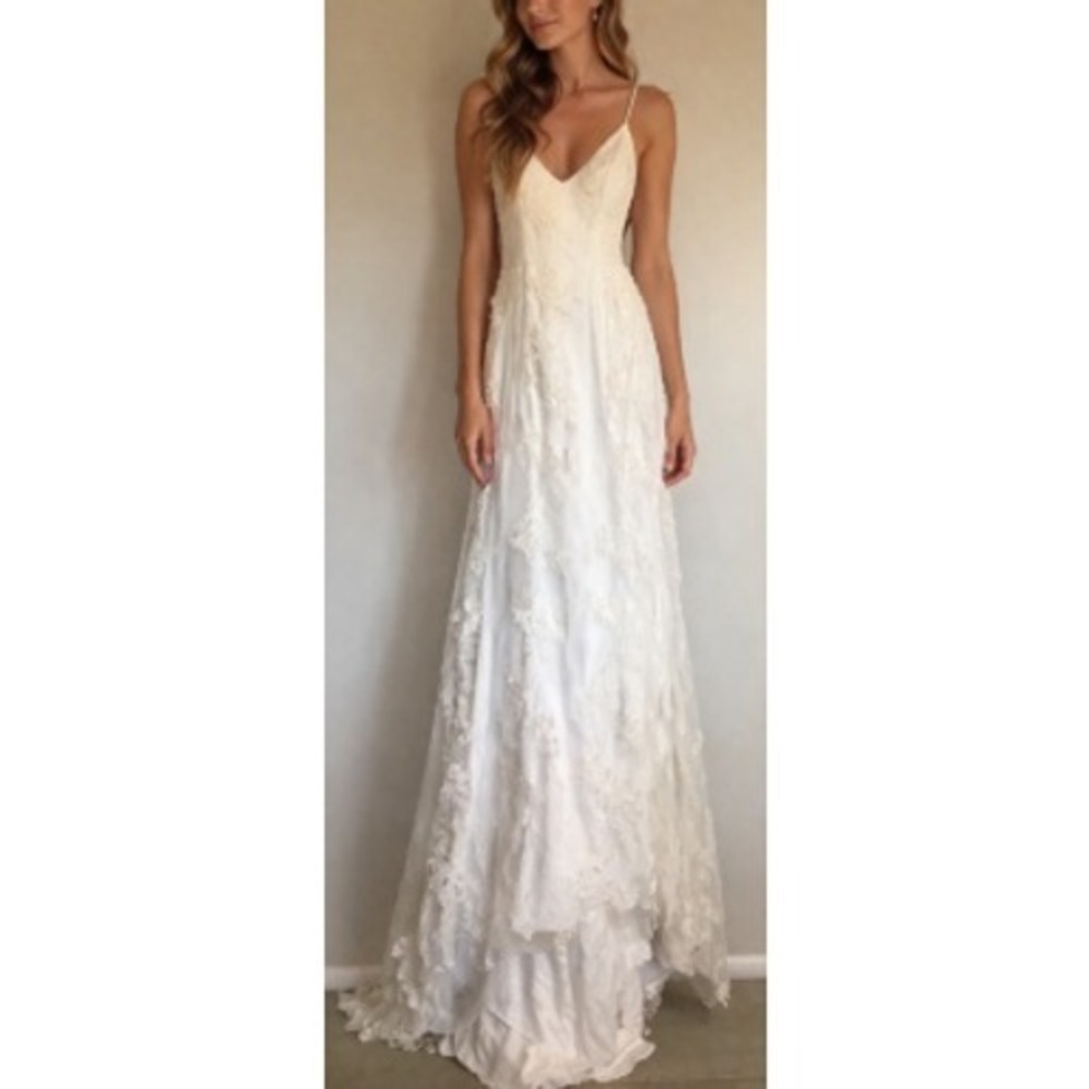Stacees Women's Ivory Floral Lace Open Back Spaghetti Strap Bridal Dress NWT